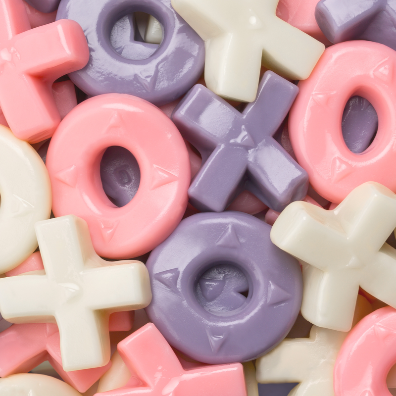 Valentine's Hugs & Kisses Gummi 4oz Muth's Candies