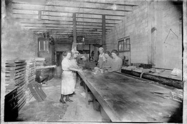 Muth's Candies